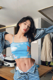 少女哪吒